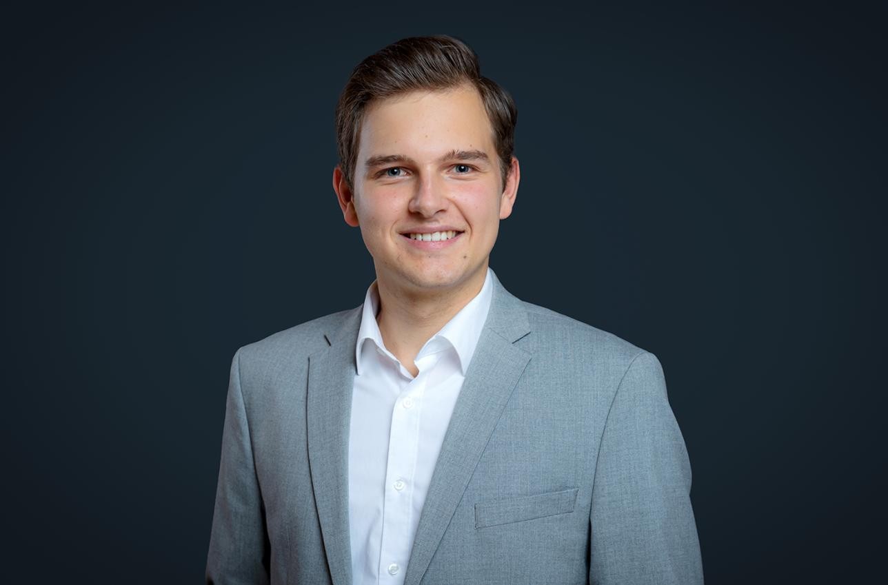 Photo portrait Jonathan Kratzer PLR