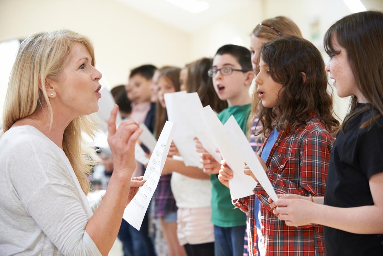 Une chorale de jeunes