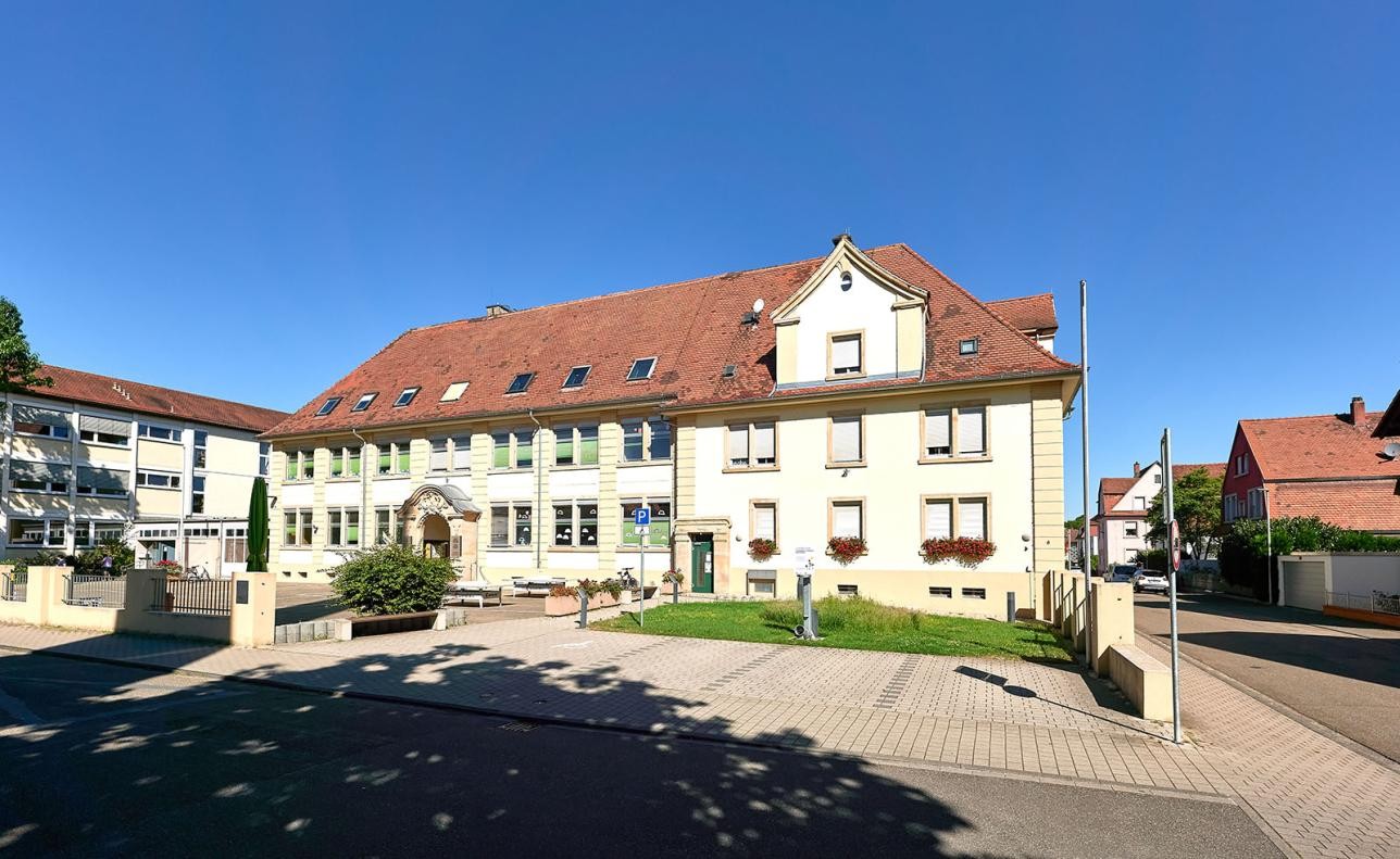 Wedding venue Niederbühl local administration