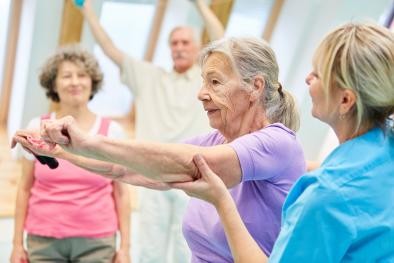 Les seniors au sport (lien vers le bureau des seniors de la ville)