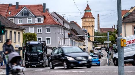 Kapellenstraße in Rastatt with cars and pedestrian