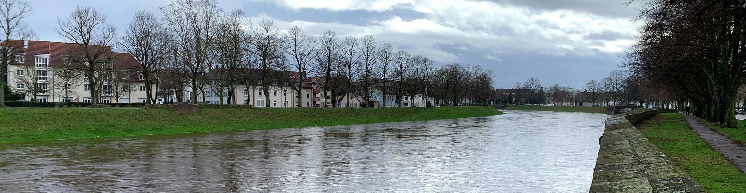 Murg in Rastatt bei Hochwasser