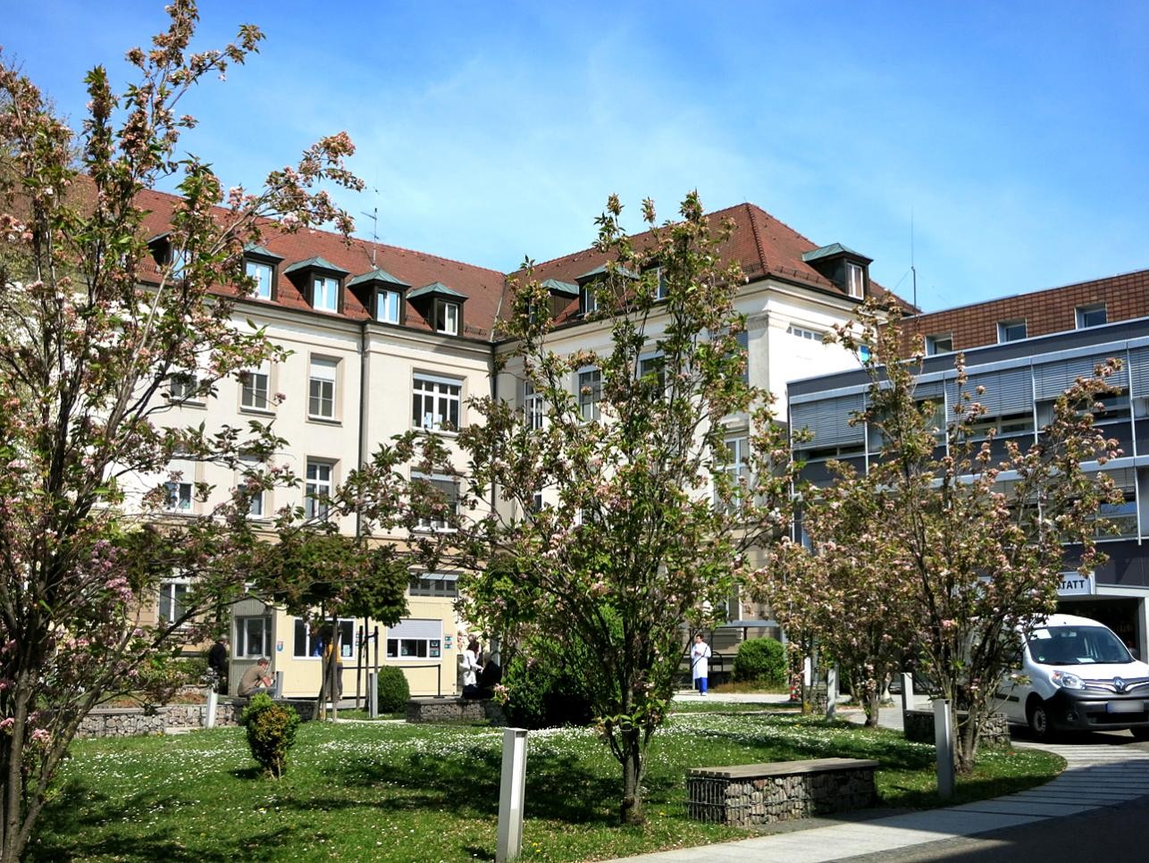 Die Rastatter Klinik in der Engelstraße wird aufgegeben, wenn das neue Zentralklinikum zur Verfügung steht.