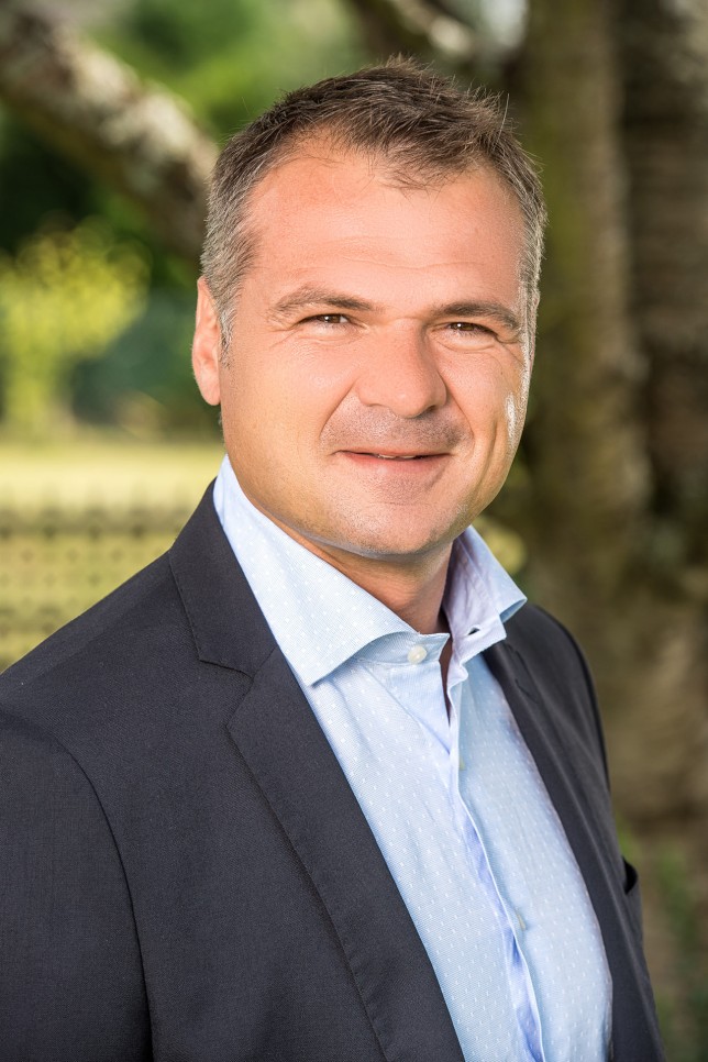 Portrait photo Frank Kiefer, Mayor Ötigheim