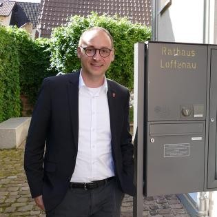 Mayor Markus Burger from Loffenau in front of the town hall